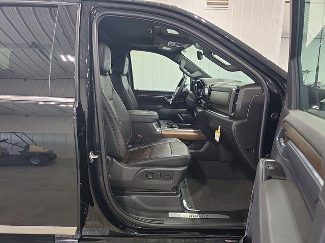 2026 Chevrolet Silverado 3500 HD Crew Cab Standard Box 4-Wheel Drive High Country