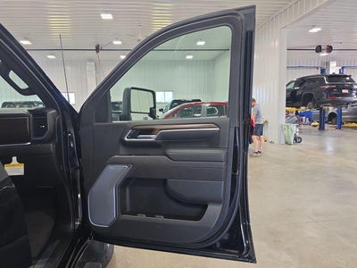 2026 Chevrolet Silverado 3500 HD Crew Cab Standard Box 4-Wheel Drive High Country
