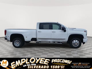 2026 Chevrolet Silverado 3500 HD Crew Cab Long Box 4-Wheel Drive High Country