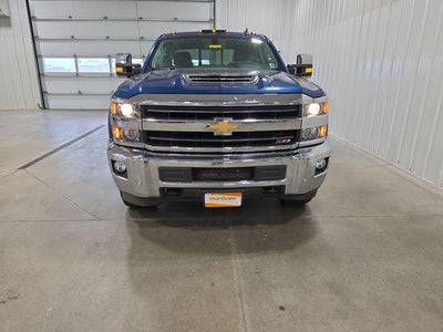 2019 Chevrolet Silverado 3500 HD Crew Cab Standard Box 4-Wheel Drive LTZ