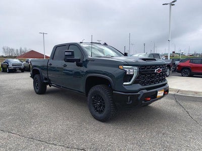 2026 Chevrolet Silverado 2500 HD Crew Cab Standard Box 4-Wheel Drive ZR2