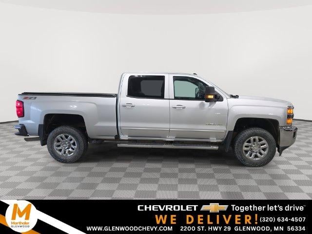 2016 Chevrolet Silverado 3500 HD Crew Cab Standard Box 4-Wheel Drive LT