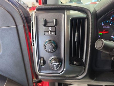 2017 Chevrolet Silverado 3500 HD Crew Cab Standard Box 4-Wheel Drive LT
