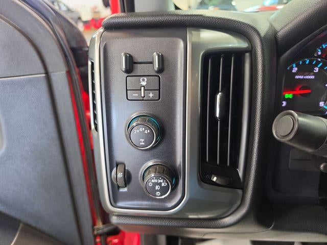 2017 Chevrolet Silverado 3500 HD Crew Cab Standard Box 4-Wheel Drive LT