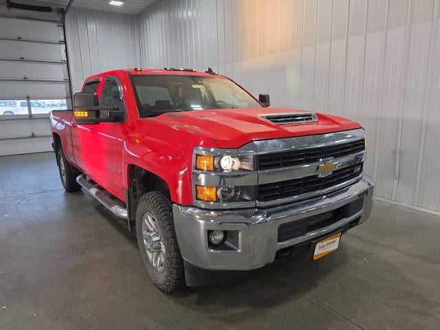 2017 Chevrolet Silverado 3500 HD Crew Cab Standard Box 4-Wheel Drive LT