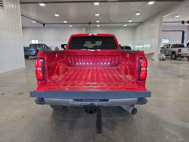 2017 Chevrolet Silverado 3500 HD Crew Cab Standard Box 4-Wheel Drive LT