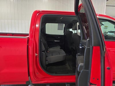 2017 Chevrolet Silverado 3500 HD Crew Cab Standard Box 4-Wheel Drive LT
