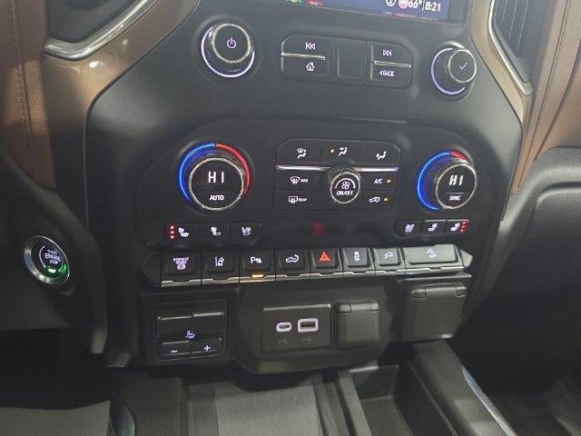 2020 Chevrolet Silverado 2500 HD Crew Cab Standard Box 4-Wheel Drive High Country