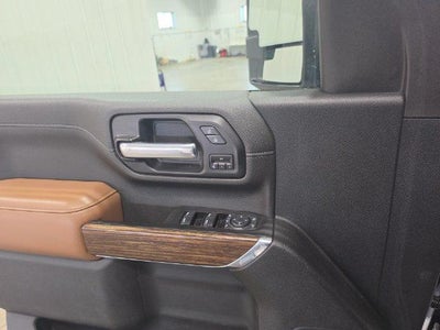 2020 Chevrolet Silverado 2500 HD Crew Cab Standard Box 4-Wheel Drive High Country