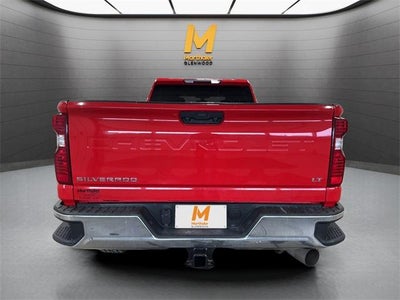 2022 Chevrolet Silverado 3500 HD Crew Cab Long Box 4-Wheel Drive LT