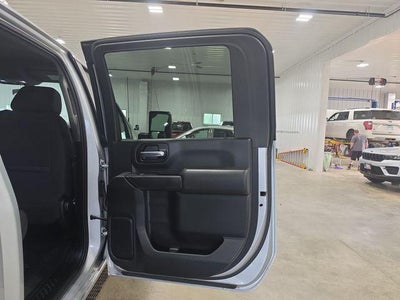 2022 Chevrolet Silverado 3500 HD Crew Cab Standard Box 4-Wheel Drive LT