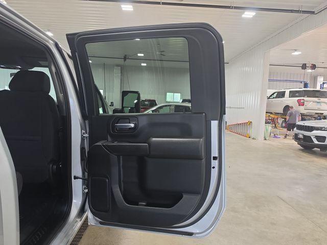 2022 Chevrolet Silverado 3500 HD Crew Cab Standard Box 4-Wheel Drive LT