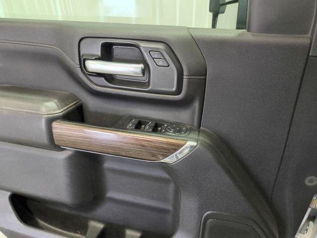 2022 Chevrolet Silverado 3500 HD Crew Cab Standard Box 4-Wheel Drive LT