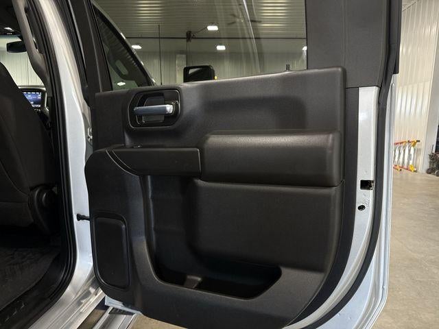 2022 Chevrolet Silverado 3500 HD Crew Cab Standard Box 4-Wheel Drive LT