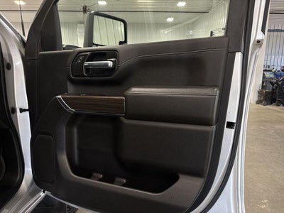 2022 Chevrolet Silverado 3500 HD Crew Cab Standard Box 4-Wheel Drive LT