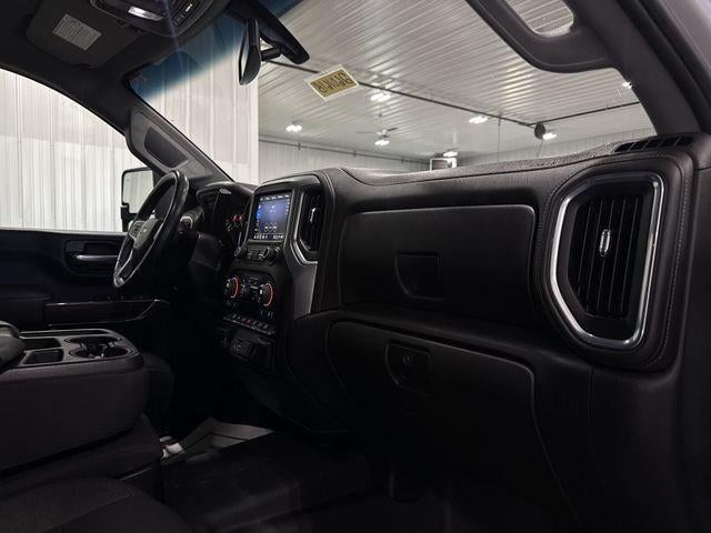 2022 Chevrolet Silverado 3500 HD Crew Cab Standard Box 4-Wheel Drive LT