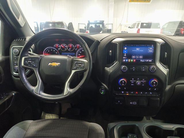 2022 Chevrolet Silverado 3500 HD Crew Cab Standard Box 4-Wheel Drive LT