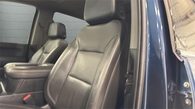 2020 Chevrolet Silverado 3500 HD Crew Cab Standard Box 4-Wheel Drive LTZ