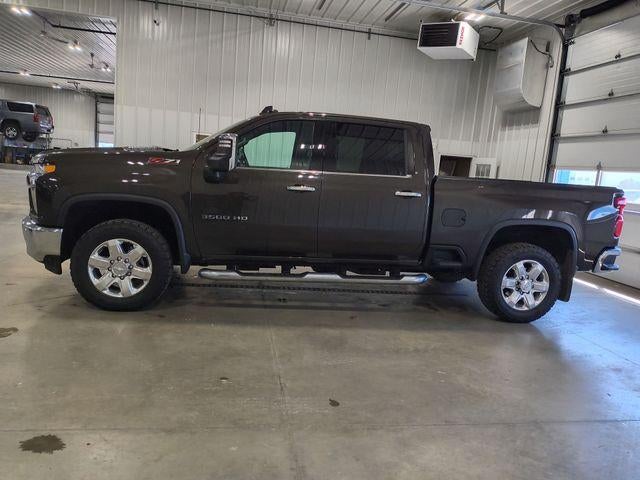 2020 Chevrolet Silverado 3500 HD Crew Cab Standard Box 4-Wheel Drive LTZ