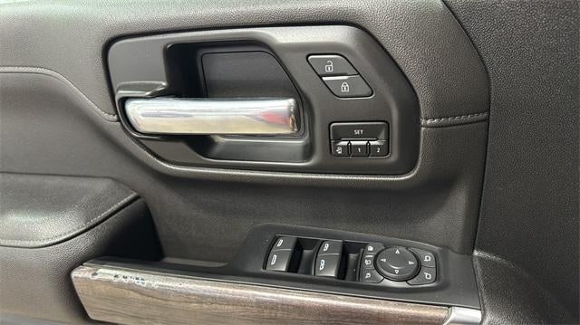 2022 Chevrolet Silverado 3500 HD Crew Cab Standard Box 4-Wheel Drive LTZ