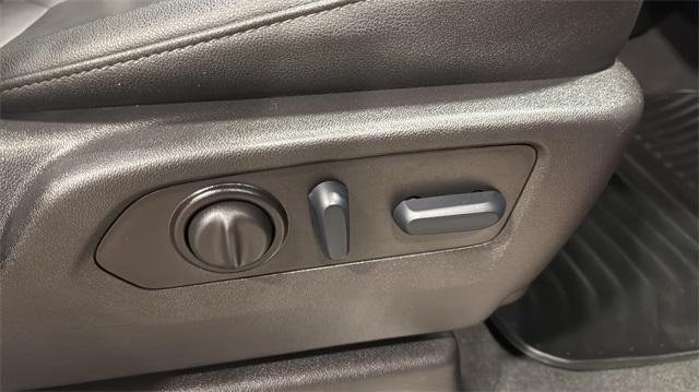 2022 Chevrolet Silverado 3500 HD Crew Cab Standard Box 4-Wheel Drive LTZ