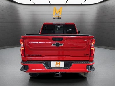 2022 Chevrolet Silverado 3500 HD Crew Cab Standard Box 4-Wheel Drive LTZ