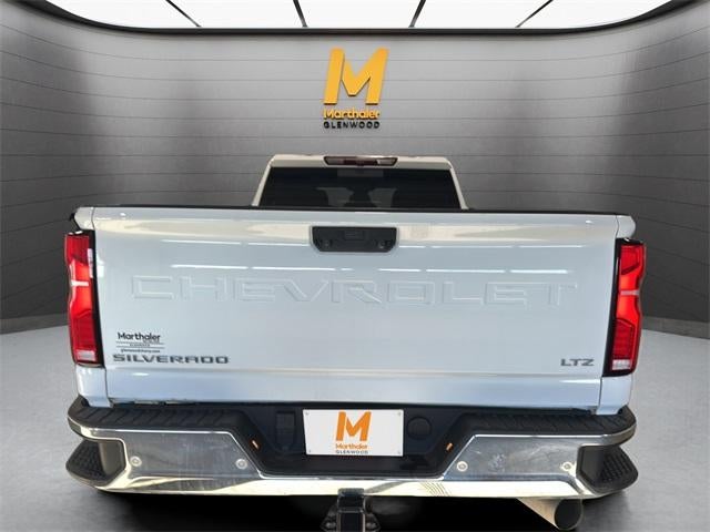 2024 Chevrolet Silverado 3500 HD Crew Cab Long Box 4-Wheel Drive LTZ