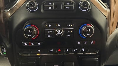 2020 Chevrolet Silverado 3500 HD Crew Cab Standard Box 4-Wheel Drive High Country