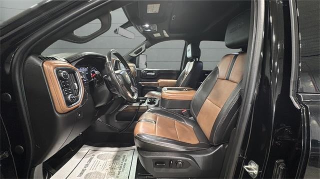 2020 Chevrolet Silverado 3500 HD Crew Cab Standard Box 4-Wheel Drive High Country