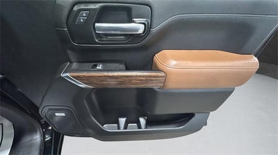 2020 Chevrolet Silverado 3500 HD Crew Cab Standard Box 4-Wheel Drive High Country