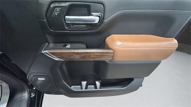 2020 Chevrolet Silverado 3500 HD Crew Cab Standard Box 4-Wheel Drive High Country