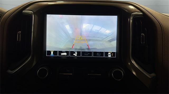 2020 Chevrolet Silverado 3500 HD Crew Cab Standard Box 4-Wheel Drive High Country