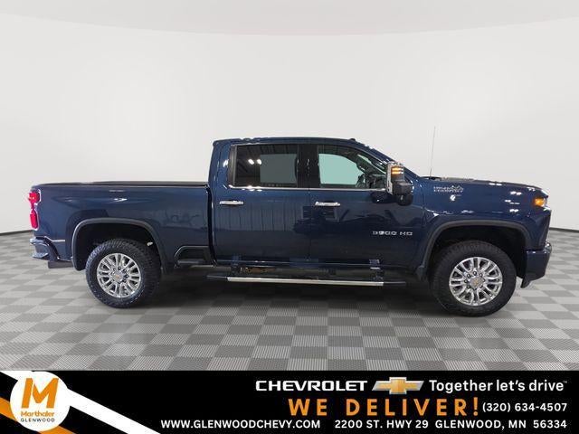 2022 Chevrolet Silverado 3500 HD Crew Cab Standard Box 4-Wheel Drive High Country