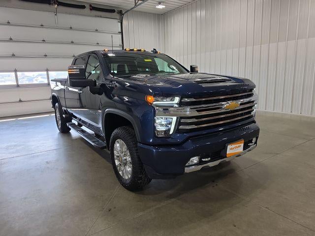 2022 Chevrolet Silverado 3500 HD Crew Cab Standard Box 4-Wheel Drive High Country