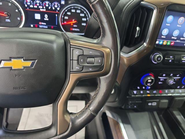 2022 Chevrolet Silverado 3500 HD Crew Cab Standard Box 4-Wheel Drive High Country