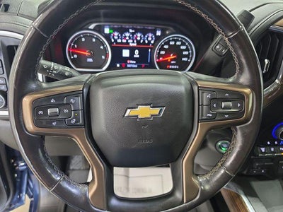 2022 Chevrolet Silverado 3500 HD Crew Cab Standard Box 4-Wheel Drive High Country