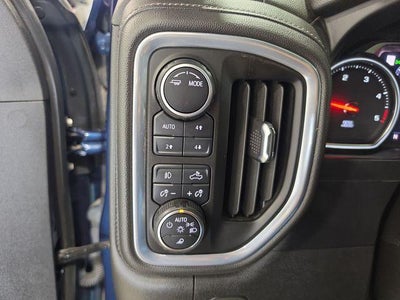 2022 Chevrolet Silverado 3500 HD Crew Cab Standard Box 4-Wheel Drive High Country