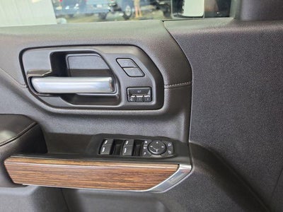 2022 Chevrolet Silverado 3500 HD Crew Cab Standard Box 4-Wheel Drive High Country