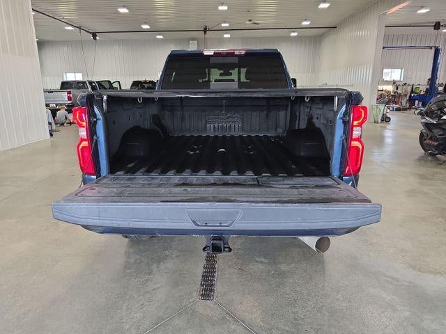2022 Chevrolet Silverado 3500 HD Crew Cab Standard Box 4-Wheel Drive High Country