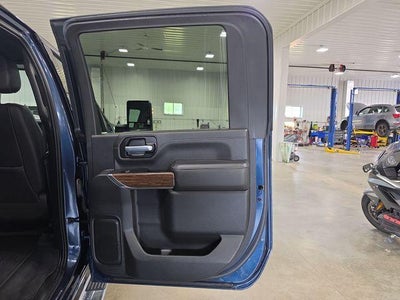 2022 Chevrolet Silverado 3500 HD Crew Cab Standard Box 4-Wheel Drive High Country
