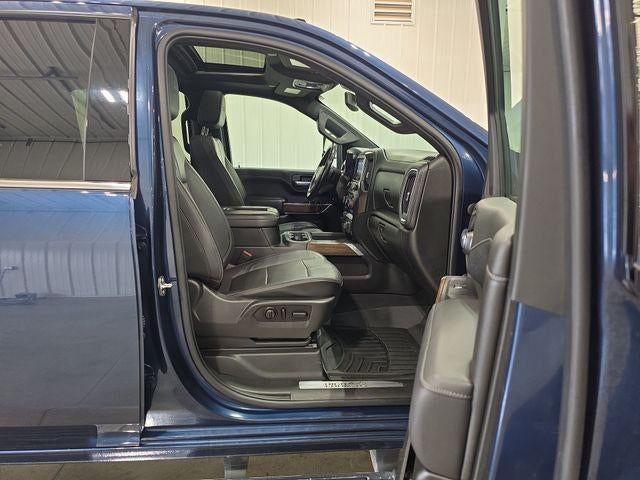 2022 Chevrolet Silverado 3500 HD Crew Cab Standard Box 4-Wheel Drive High Country
