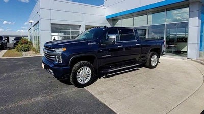 2022 Chevrolet Silverado 3500 HD Crew Cab Standard Box 4-Wheel Drive High Country