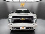 2022 Chevrolet Silverado 3500 HD Crew Cab Standard Box 4-Wheel Drive High Country