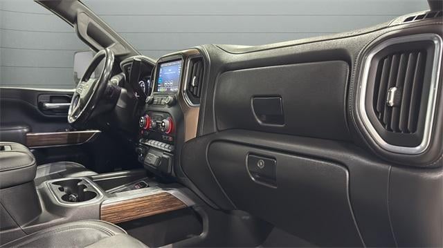 2022 Chevrolet Silverado 3500 HD Crew Cab Standard Box 4-Wheel Drive High Country