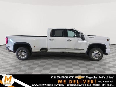 2024 Chevrolet Silverado 3500 HD Crew Cab Long Box 4-Wheel Drive High Country