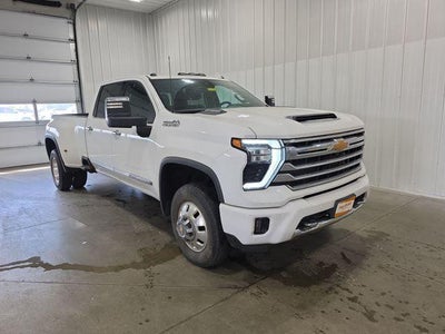 2024 Chevrolet Silverado 3500 HD Crew Cab Long Box 4-Wheel Drive High Country