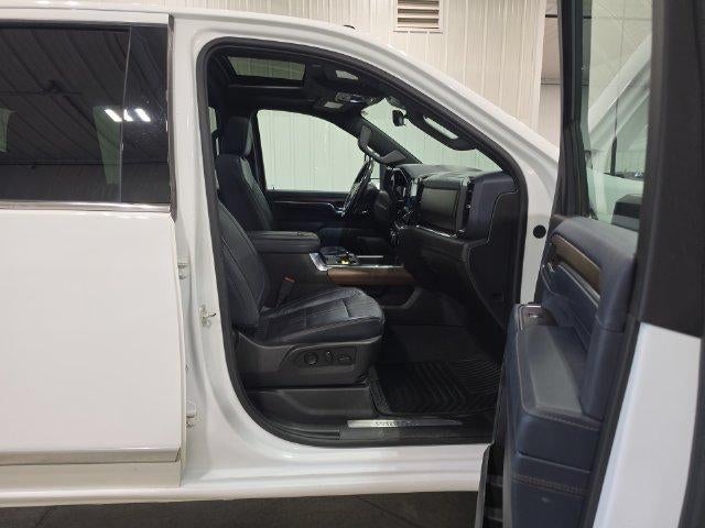 2024 Chevrolet Silverado 3500 HD Crew Cab Long Box 4-Wheel Drive High Country