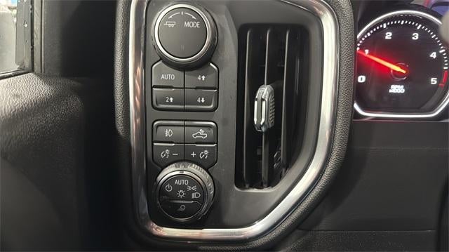 2022 Chevrolet Silverado 3500 HD Crew Cab Standard Box 4-Wheel Drive High Country