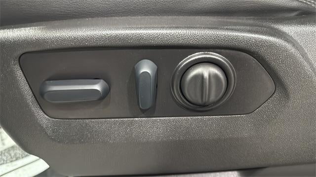 2022 Chevrolet Silverado 3500 HD Crew Cab Standard Box 4-Wheel Drive High Country