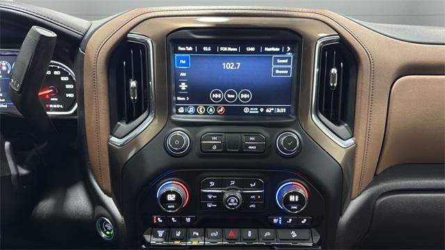 2022 Chevrolet Silverado 3500 HD Crew Cab Standard Box 4-Wheel Drive High Country